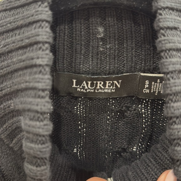 Lauren Ralph Lauren women’s small, black cable knit zip sweater - Picture 5 of 6